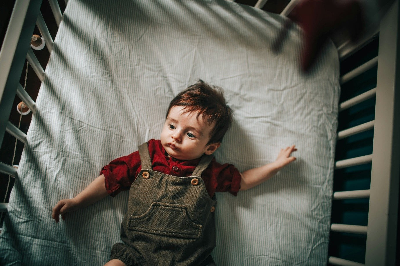 baby sleep baby moves in bassinet