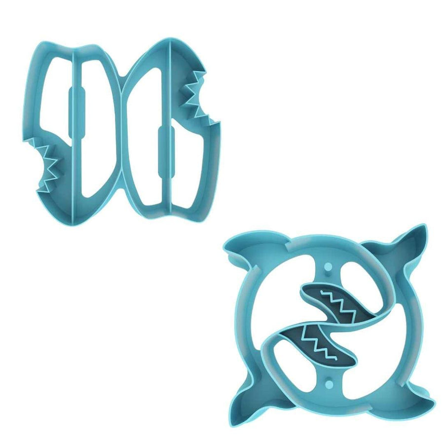 Montii Co MONTII.CO Lunch Punch Sandwich Cutters | Shark